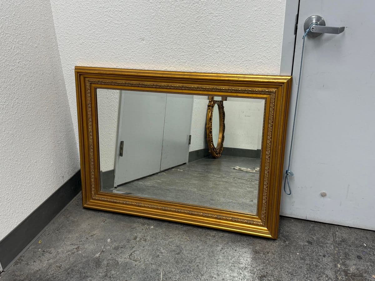 Windsor Art & Mirror Company Custom Antique Gold Finish Wall Mirror, Circa 2000 - Thumbnail 8