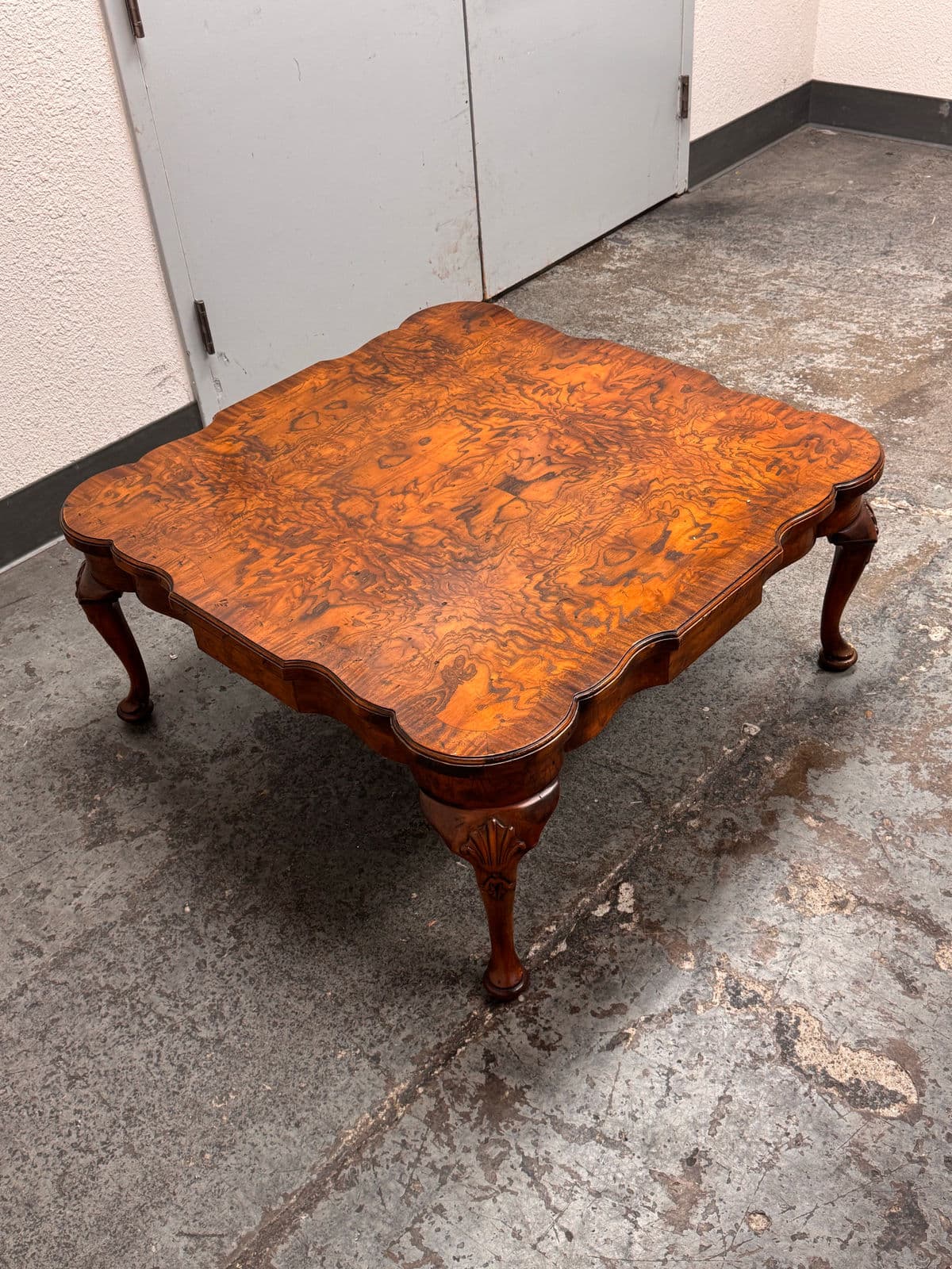 French Provincial Revival Style Coffee Table, Circa 1982 - Thumbnail 6