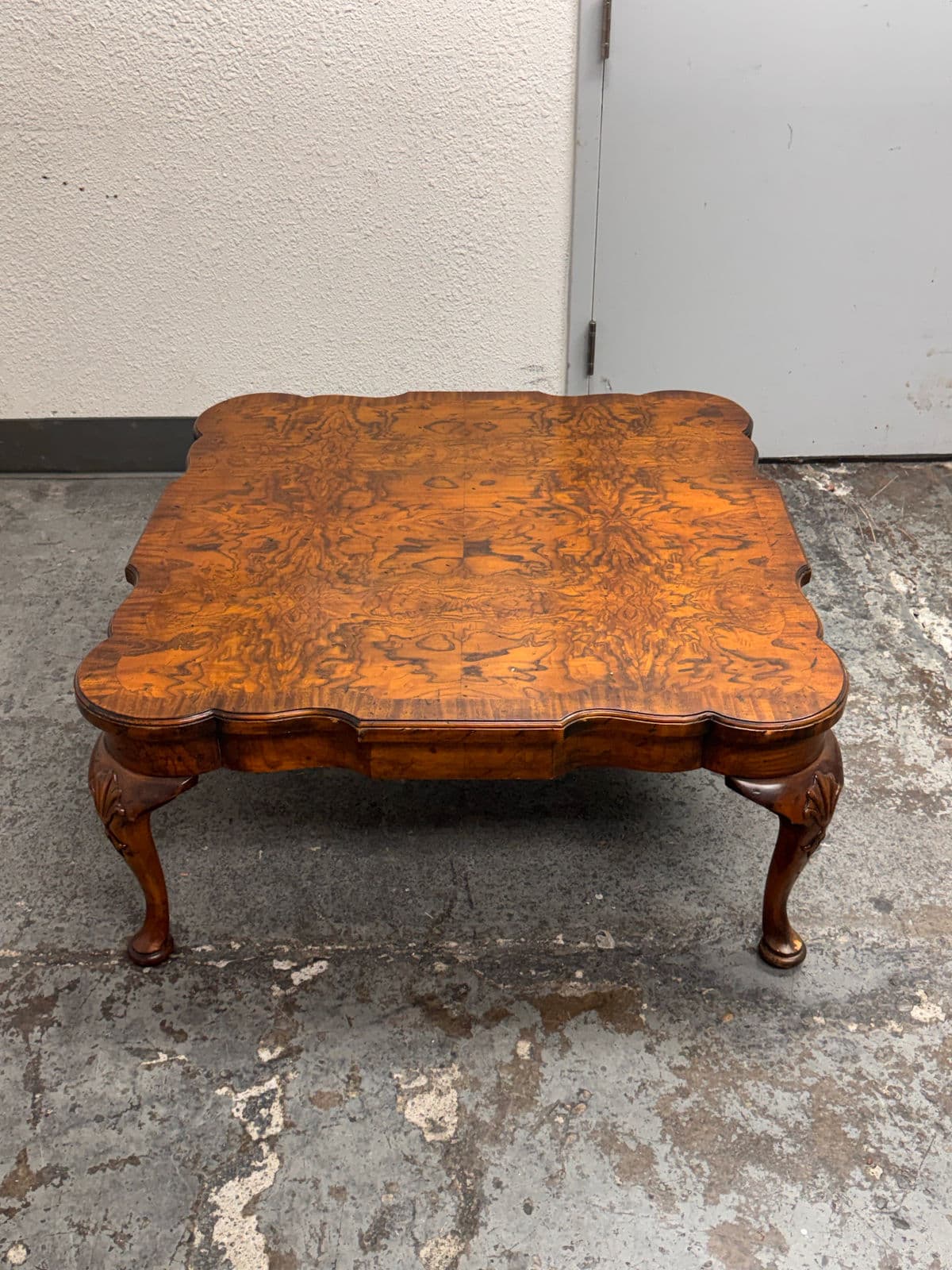 French Provincial Revival Style Coffee Table, Circa 1982 - Thumbnail 5