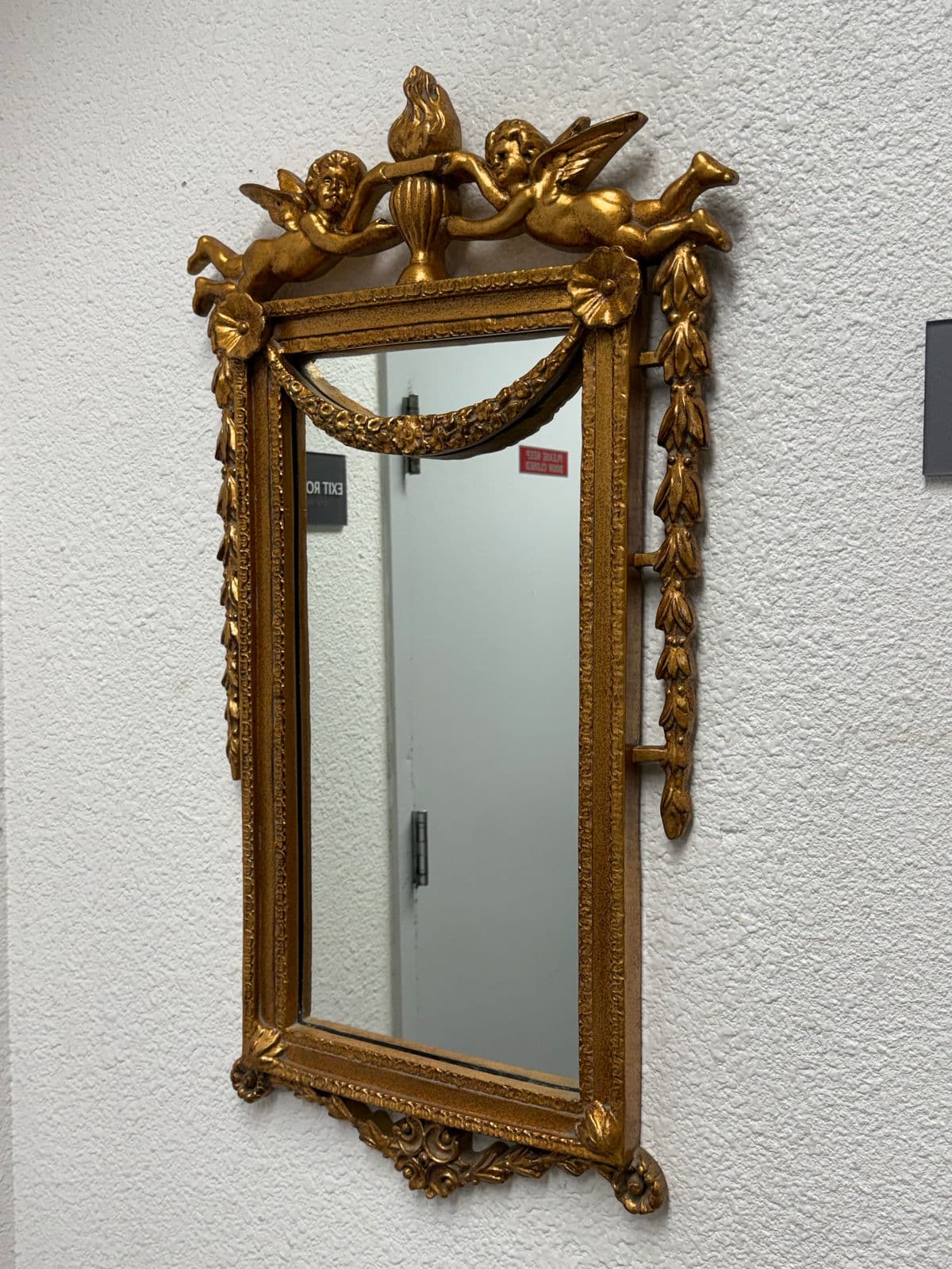 Italian Cherubs With Festoon Wall Mirror - Thumbnail 3