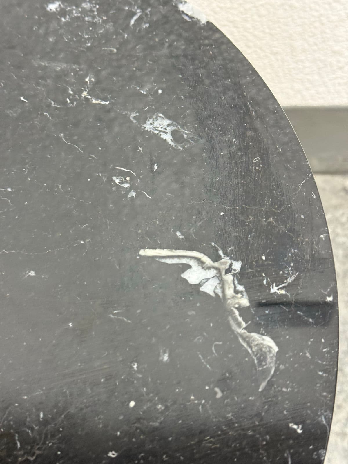 Eero Saarinen Style Round Stone Top Tulip Side Table - Thumbnail 9