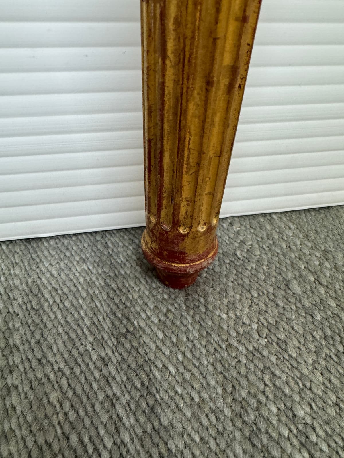 Burton Ching Giltwood Console Table With Marble Top - Thumbnail 11