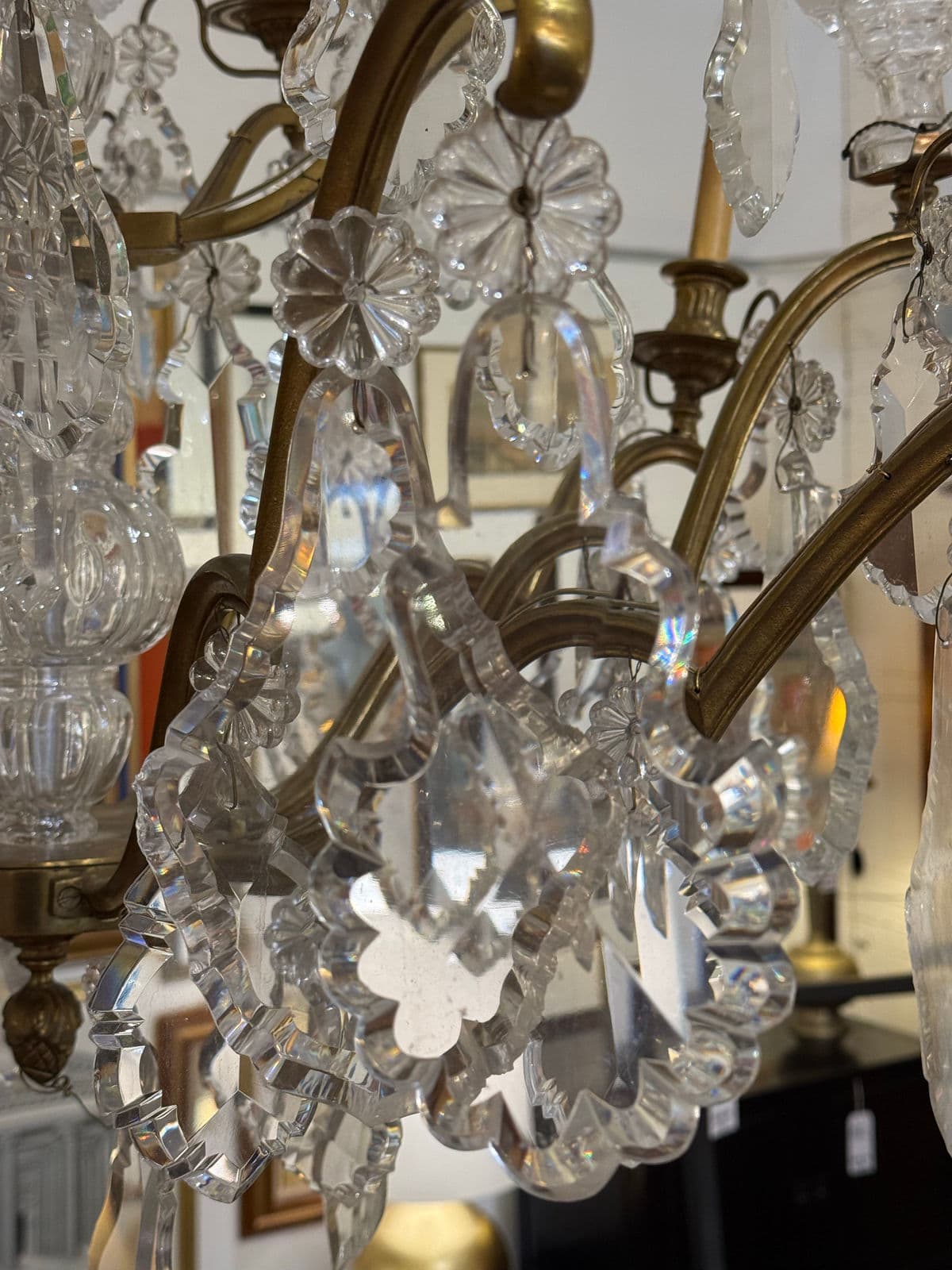 10-Light Crystal Chandelier + Antique Gold-Finish Metal Frame, Vintage - Thumbnail 6