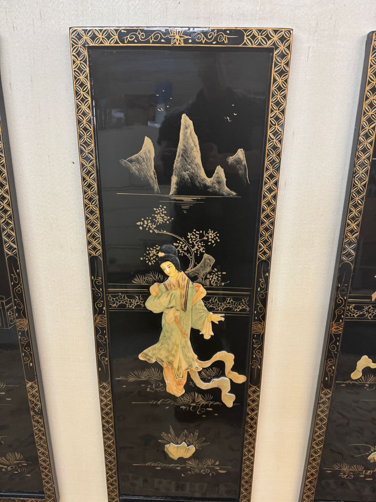 Mid Century Japanese Panels Inset in Frame - Thumbnail 10