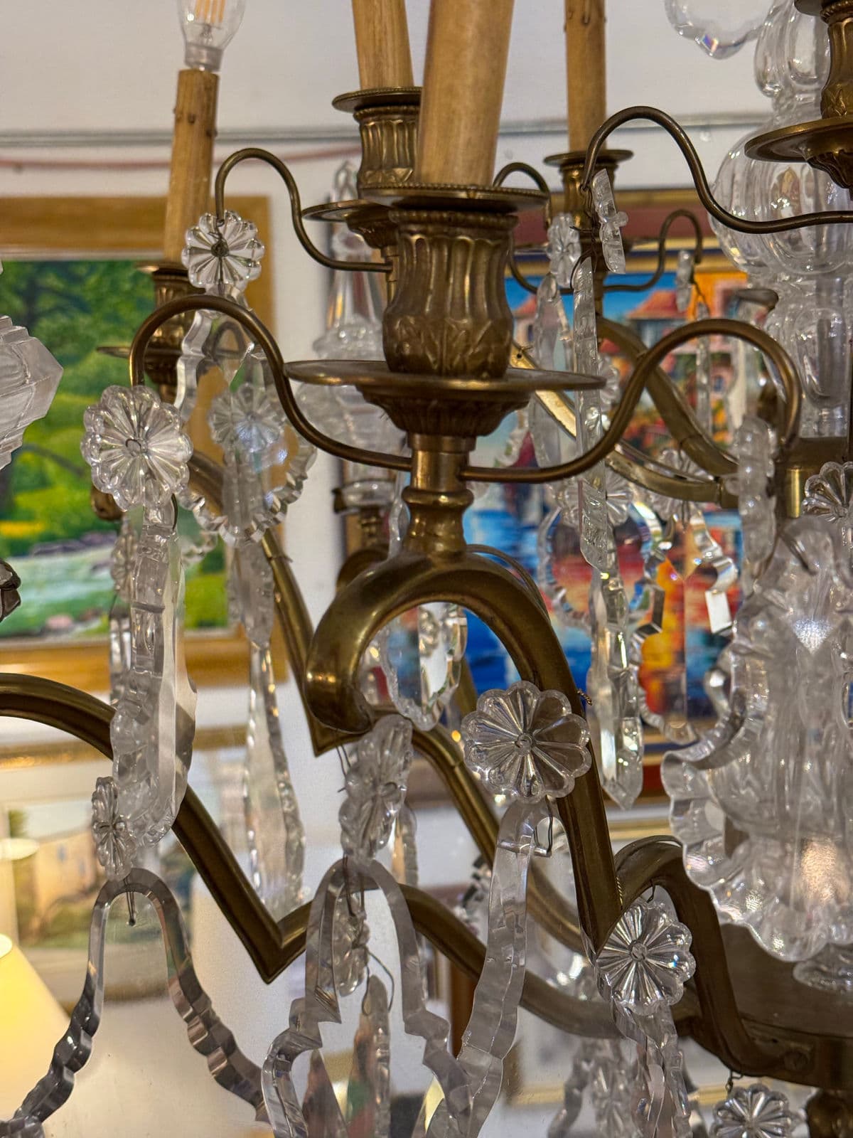 10-Light Crystal Chandelier + Antique Gold-Finish Metal Frame, Vintage - Thumbnail 8