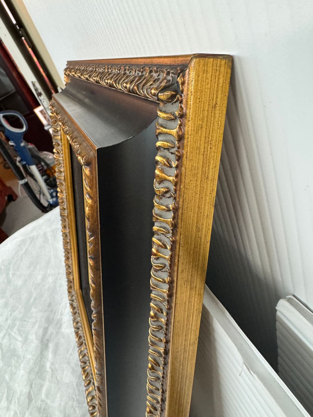 Jaggu Prasad Realist Master Oil on Board Original Painting, Signed - Thumbnail 10