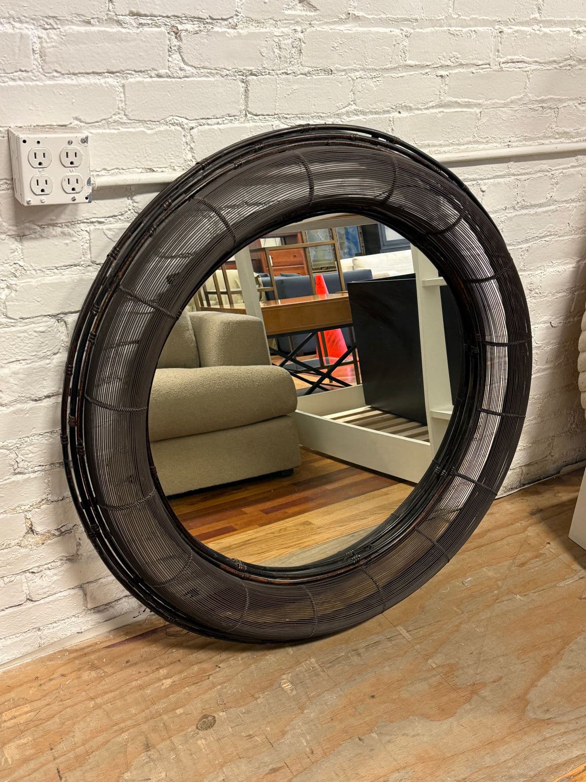 Interlude Home Sculptural Metal Wire Round Wall Mirror - Thumbnail 13