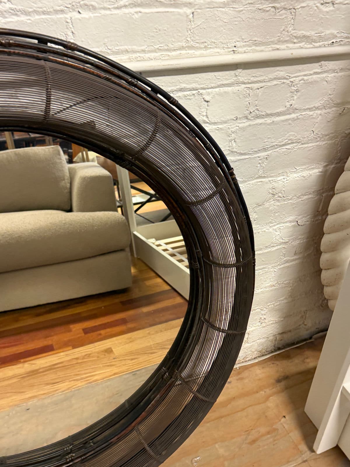 Interlude Home Sculptural Metal Wire Round Wall Mirror - Thumbnail 3