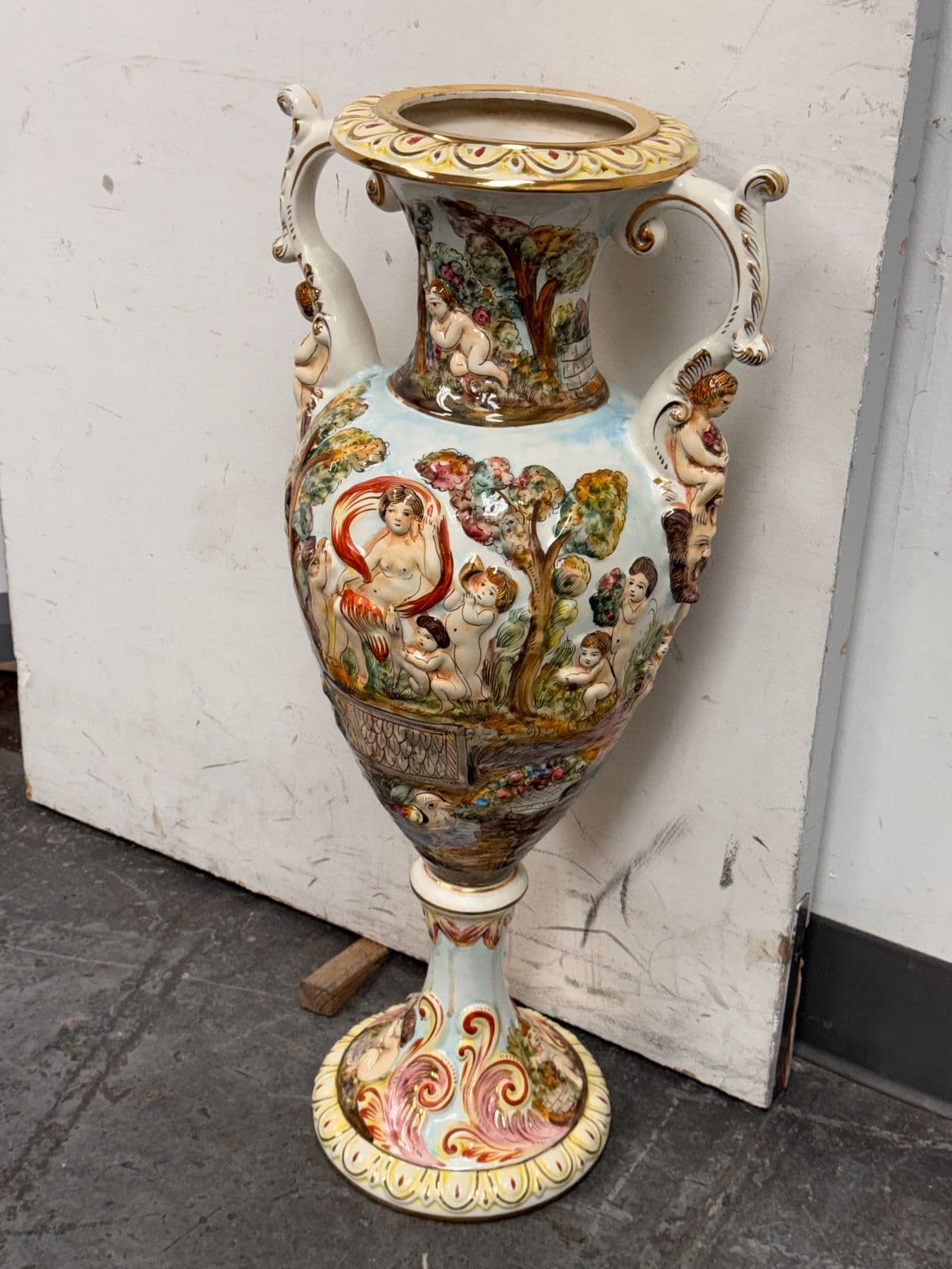 Capodimonte Italian Hand Painted Porcelain Urn - Thumbnail 4