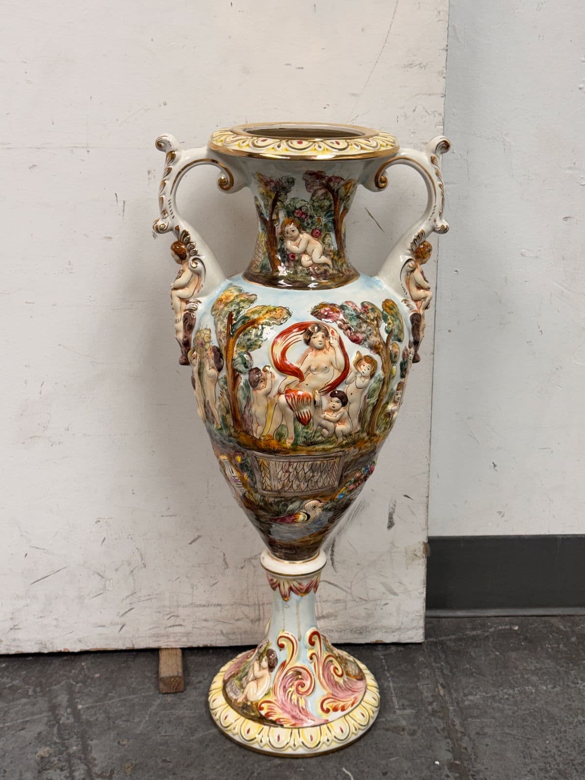 Capodimonte Italian Hand Painted Porcelain Urn - Thumbnail 3