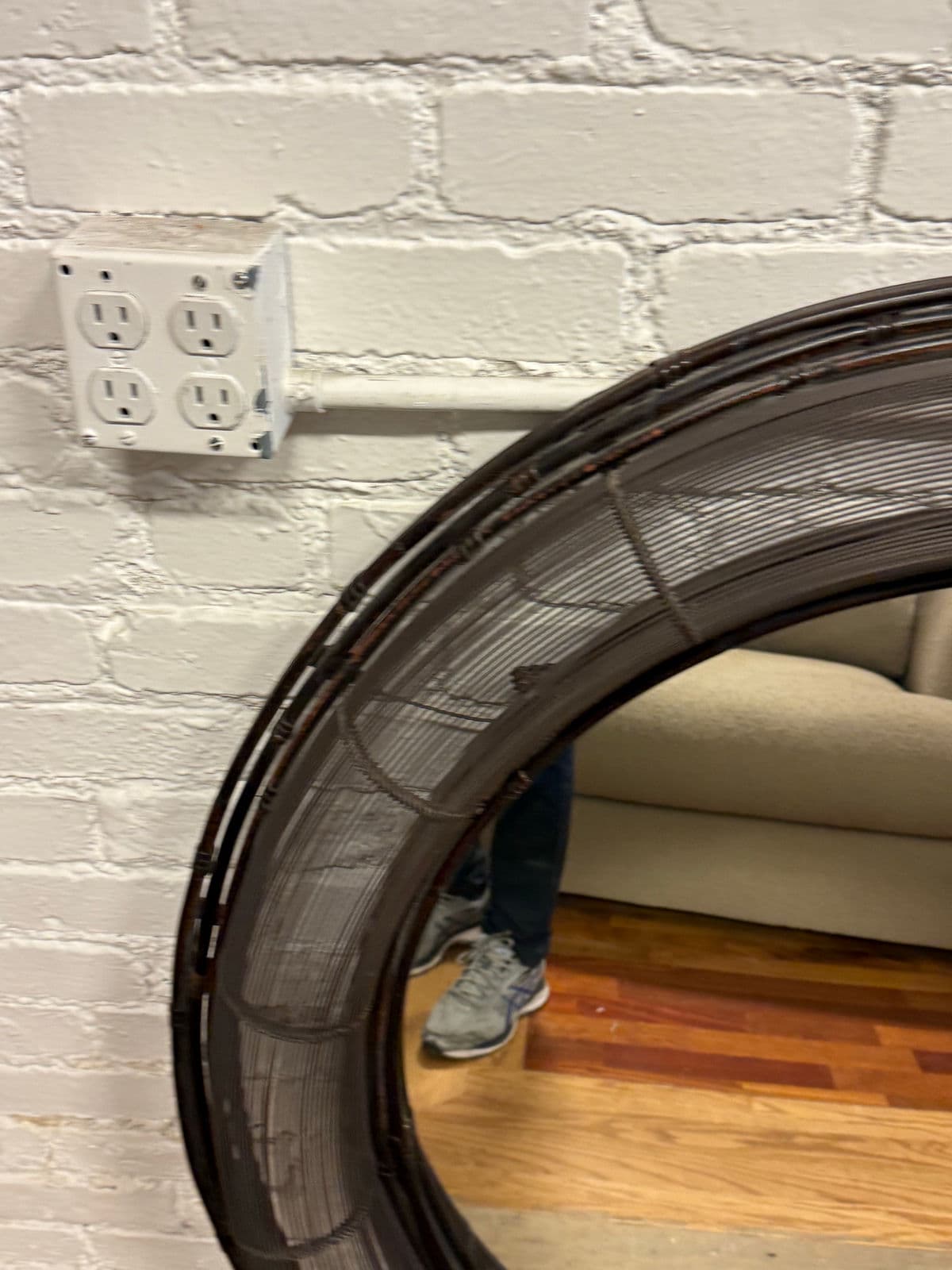 Interlude Home Sculptural Metal Wire Round Wall Mirror - Thumbnail 7