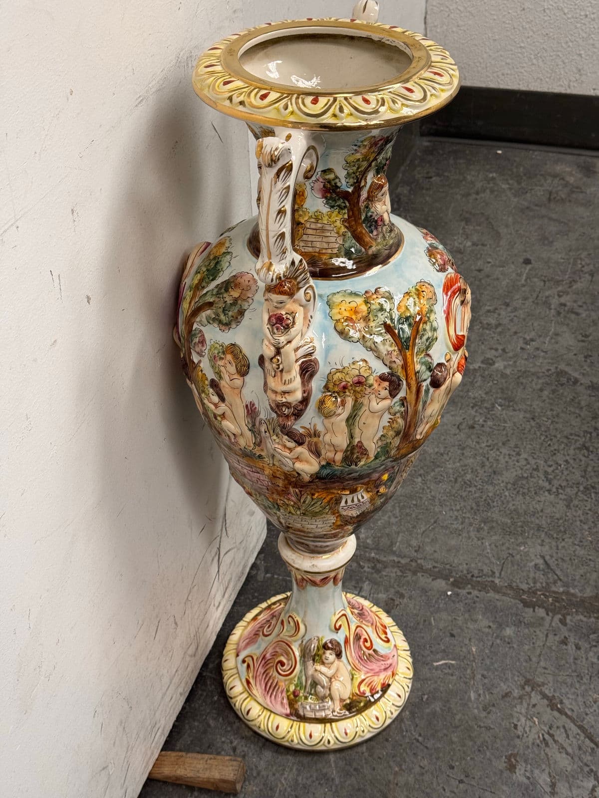 Capodimonte Italian Hand Painted Porcelain Urn - Thumbnail 7