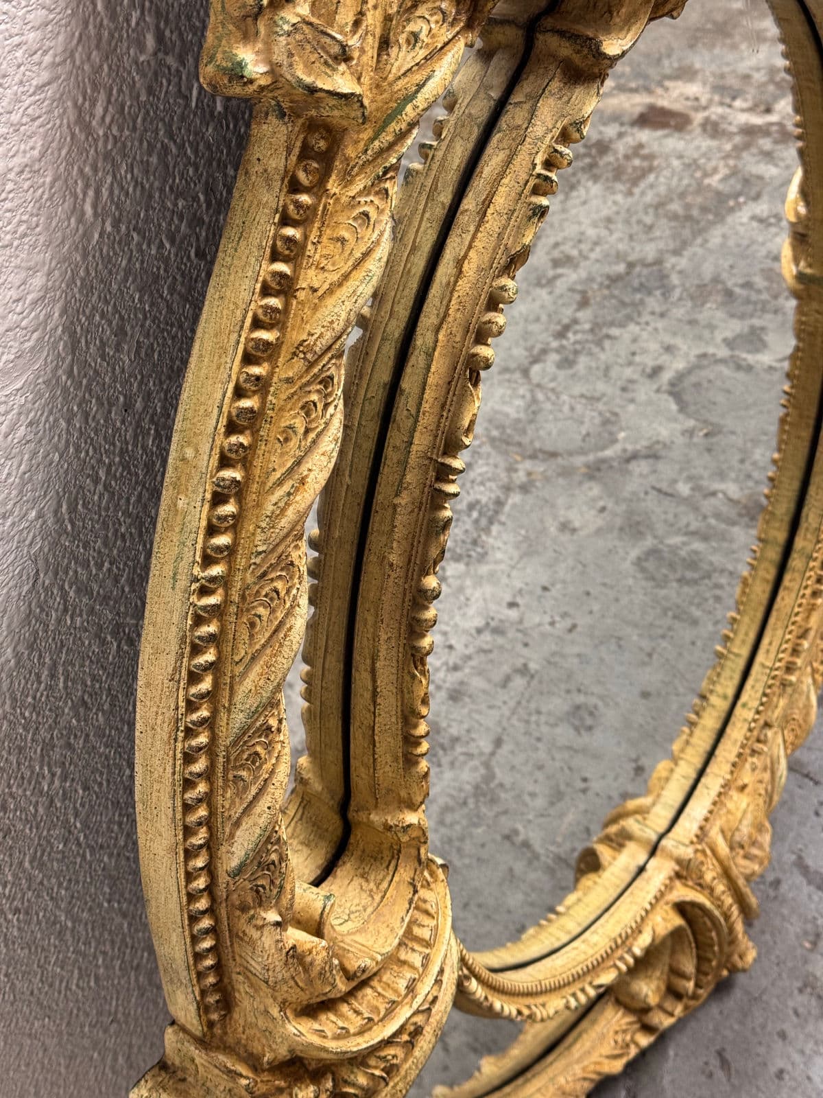 French Giltwood Cushion Wall Mirror - Thumbnail 6