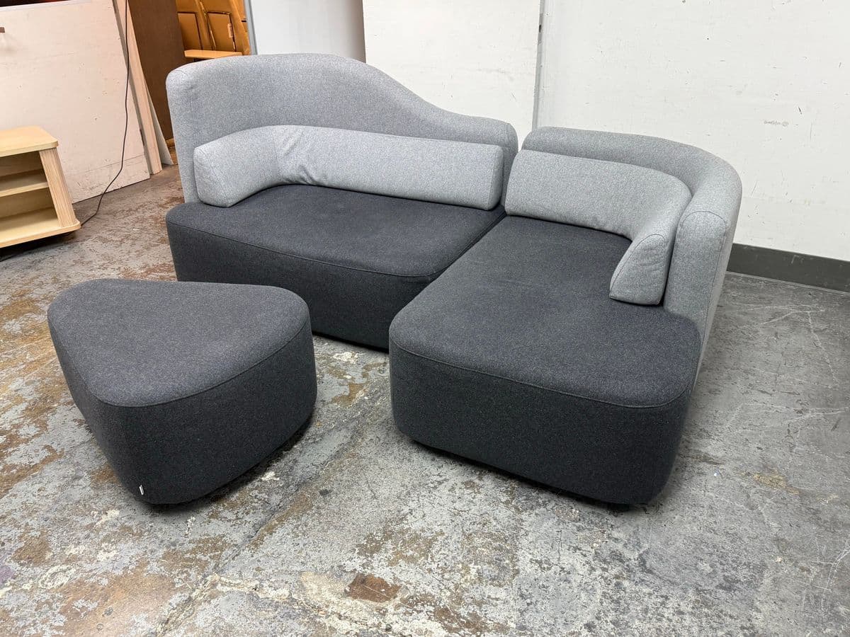 Karim Rashid for BoConcept Ottawa Modular Sofa + Ottoman - Thumbnail 3