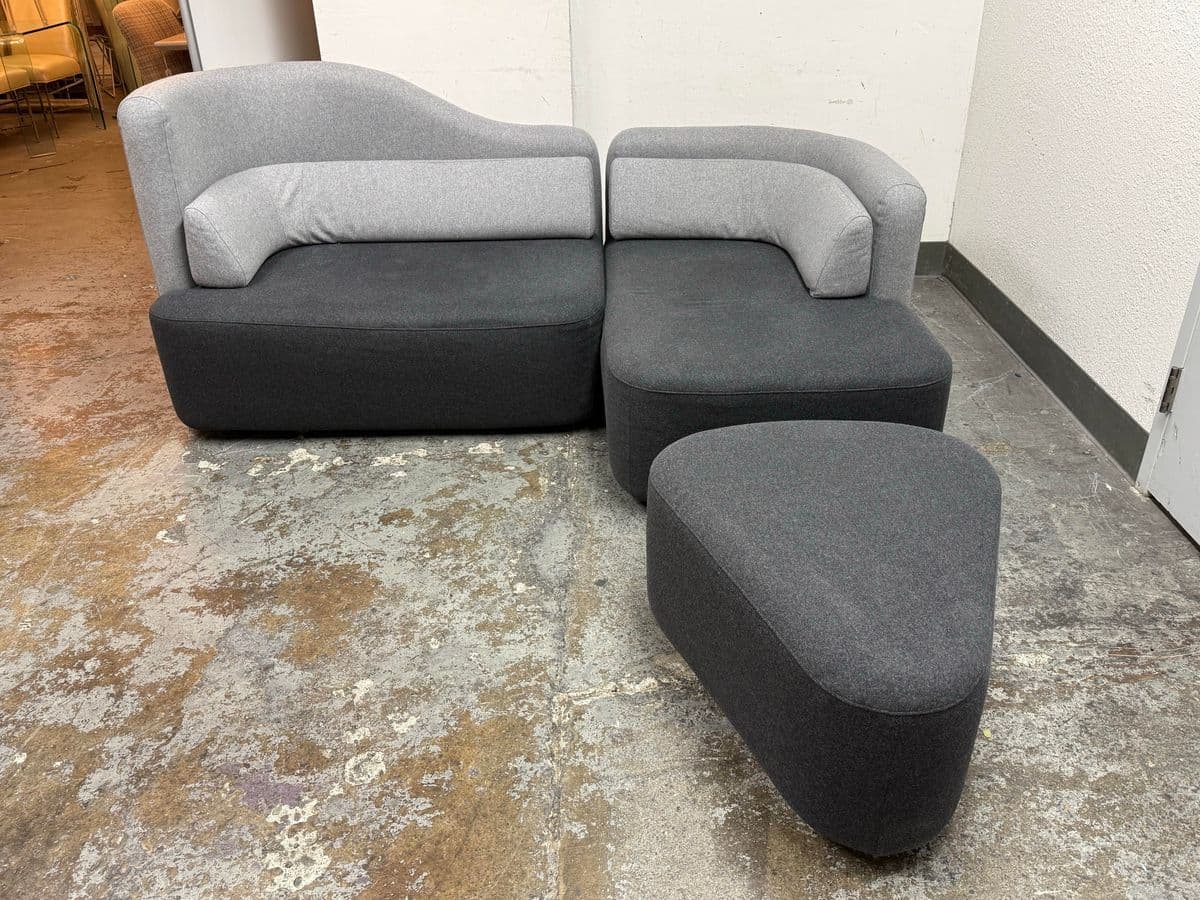 Karim Rashid for BoConcept Ottawa Modular Sofa + Ottoman - Thumbnail 11