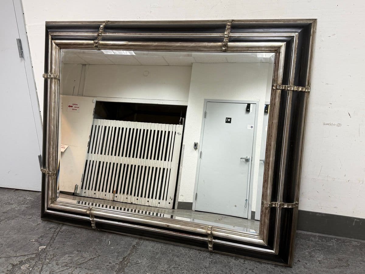 Windsor Art & Mirror Company Custom Mirrors, Circa 1999, Pair - Thumbnail 5