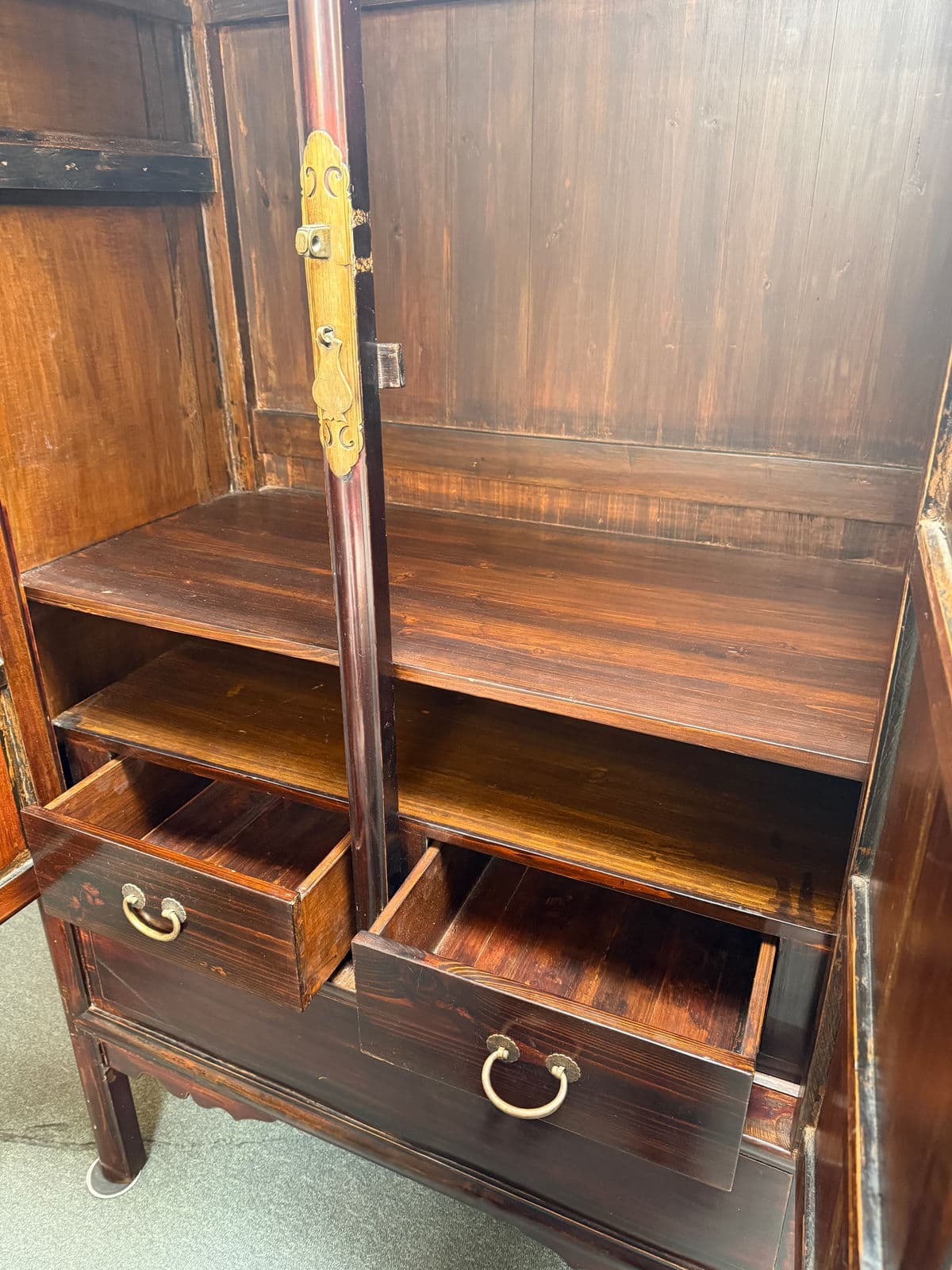 Chinese Wedding Armoire - Thumbnail 9