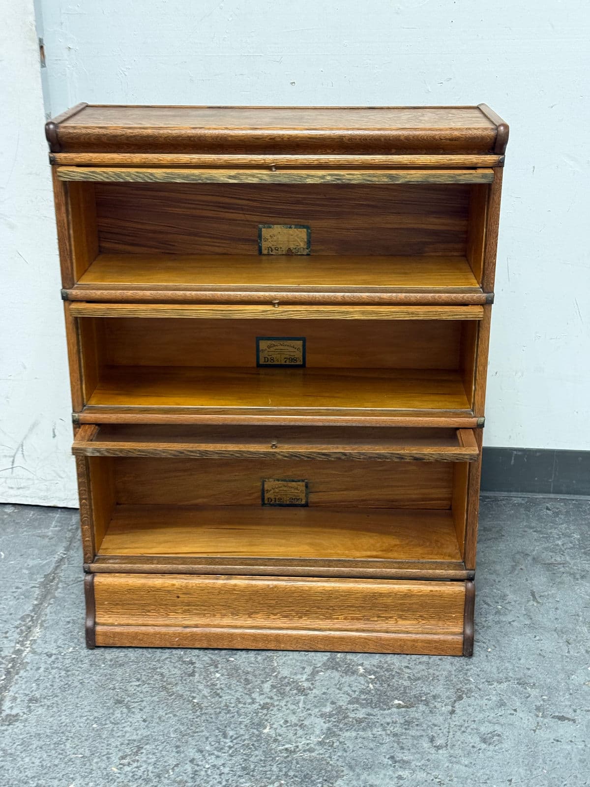 Antique Globe-Wernicke Barrister Bookcase - Thumbnail 3