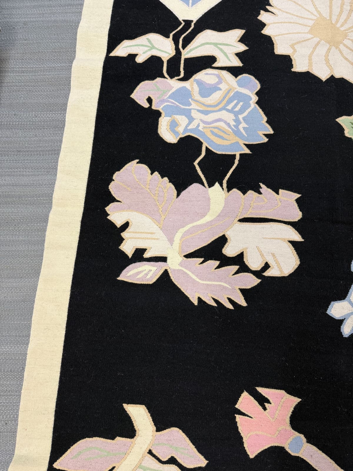 5ft × 7ft 4in Starck Romanian Kelim Rug, Circa 1990 - Thumbnail 7