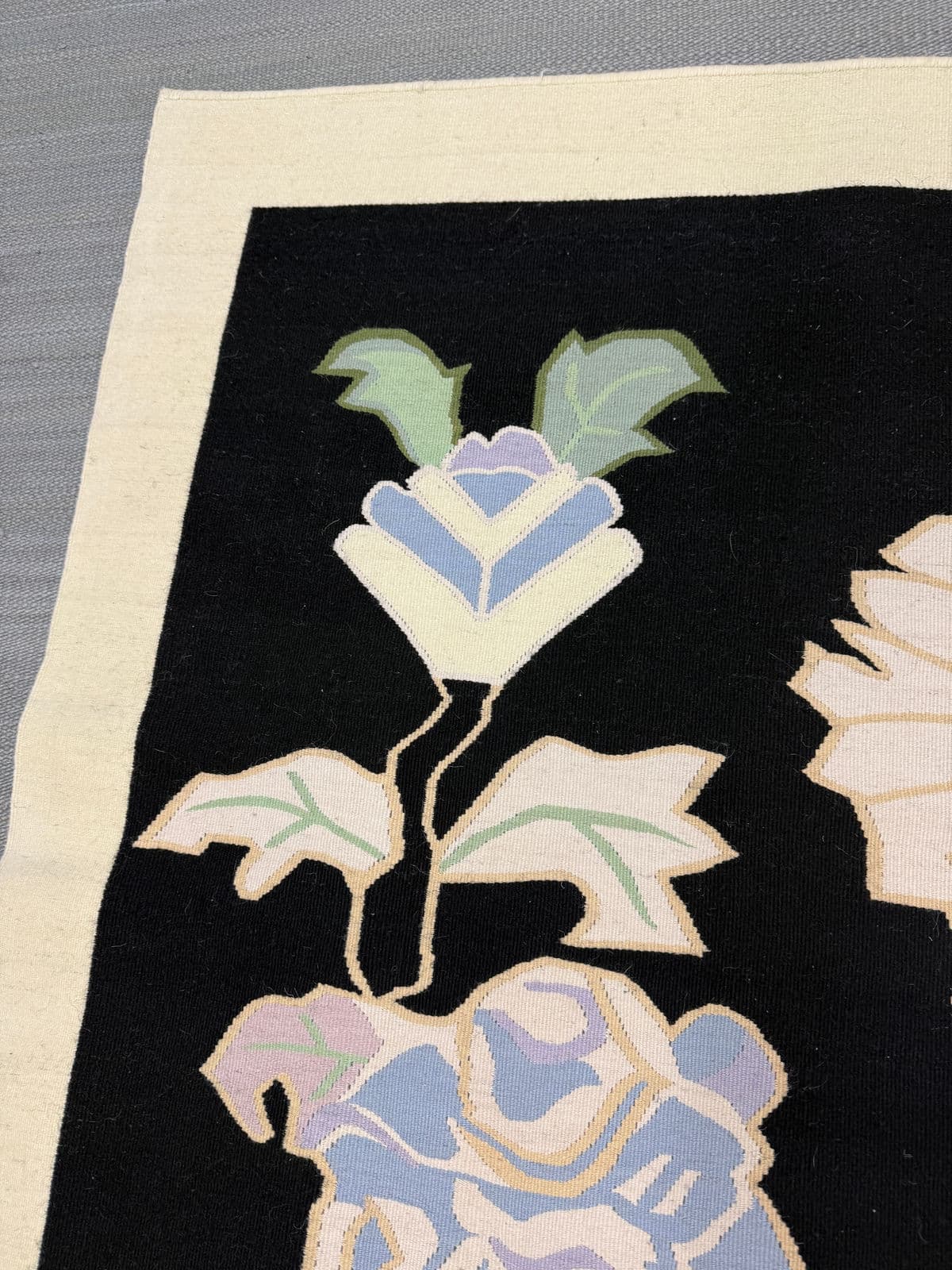 5ft × 7ft 4in Starck Romanian Kelim Rug, Circa 1990 - Thumbnail 8