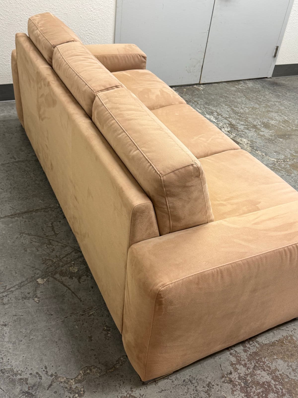Arflex Italian Camel Sofa - Thumbnail 11