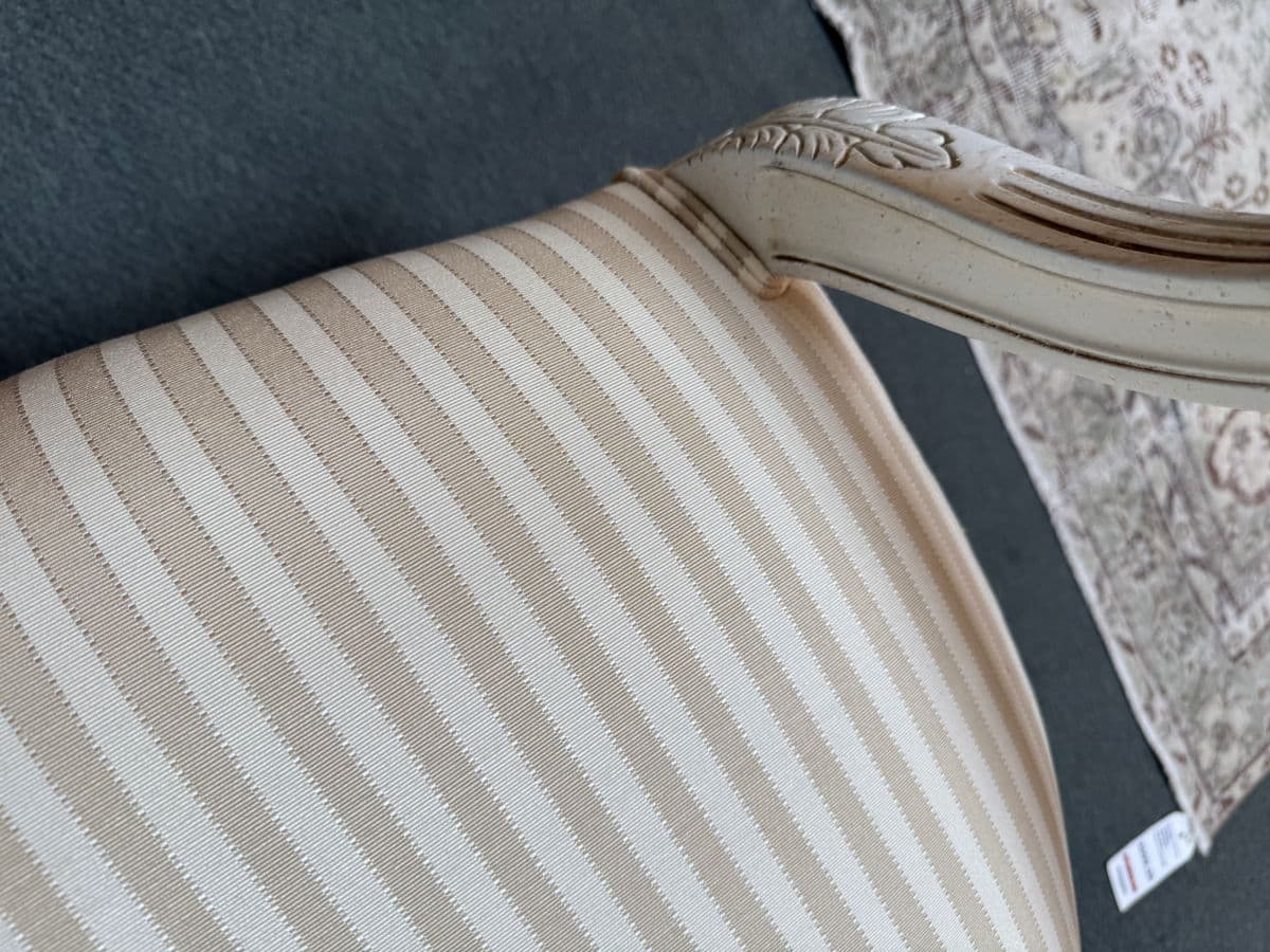 Ethan Allen French Louis XVI Style Armchairs, Pair - Thumbnail 7