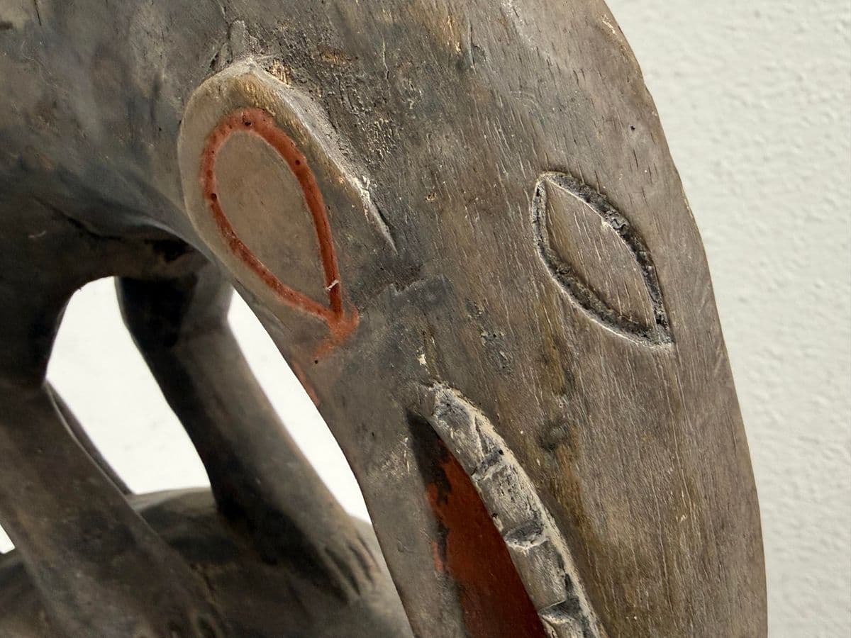 African Yoruba Carved Wood Helmet + Jackal Sculpture - Thumbnail 11