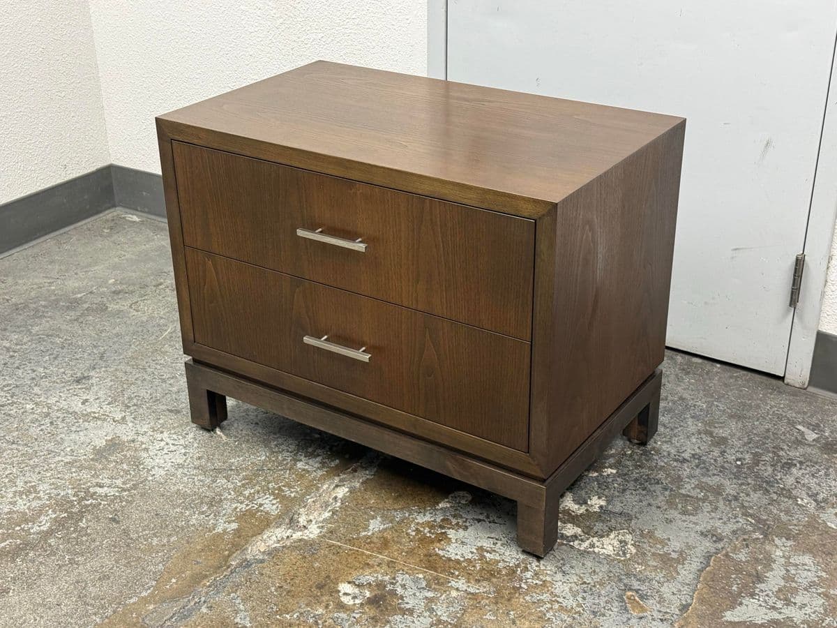 Traylor & Co. Contemporary Nightstand - Thumbnail 3