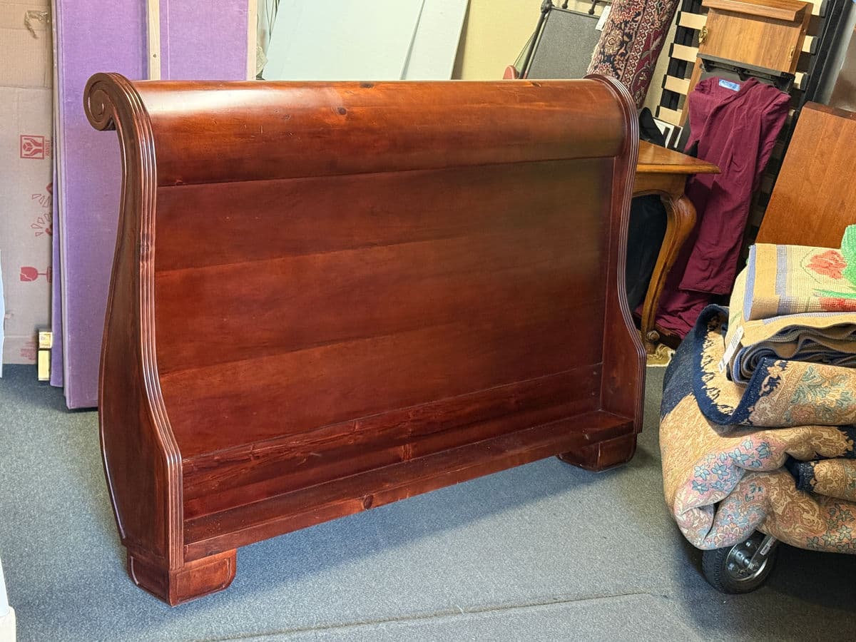 Queen Size Pottery Barn Sleigh Headboard - Thumbnail 17