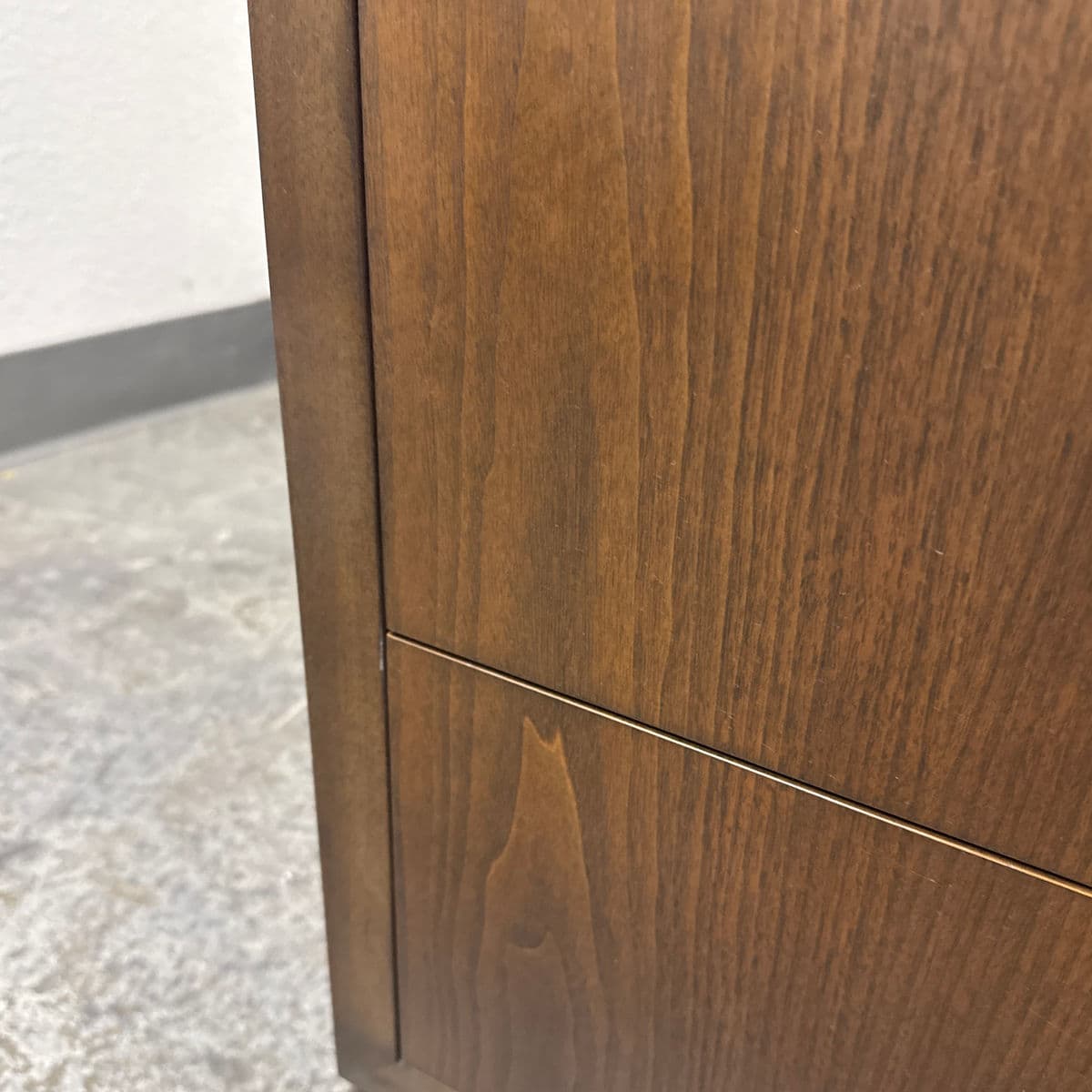 Traylor & Co. Contemporary Nightstand - Thumbnail 13