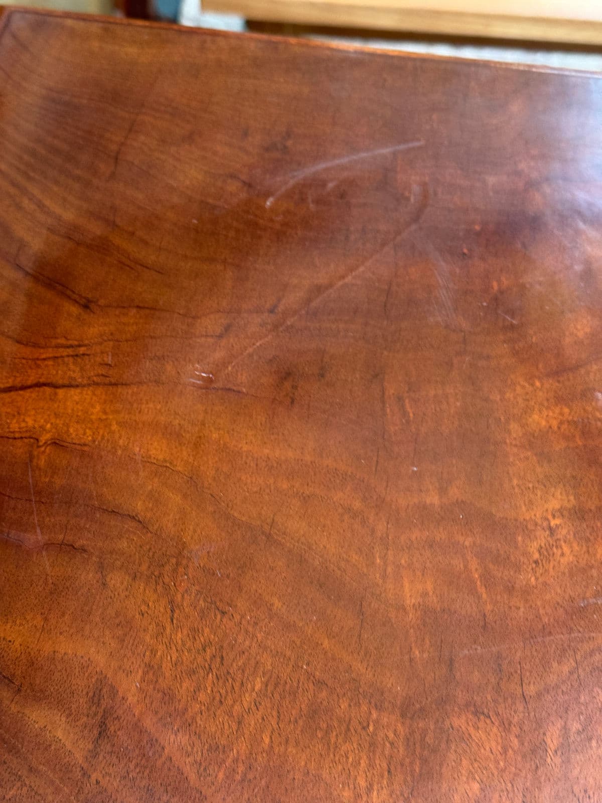 Georgian Inspired Figured Mahogany Pedestal - Thumbnail 10