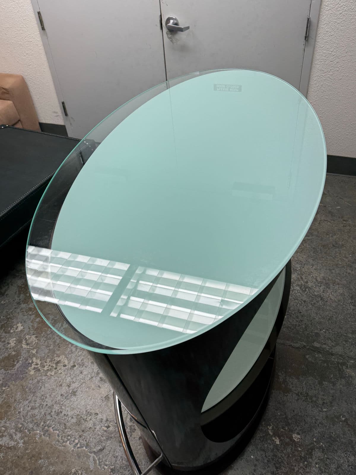 Elite Manufacturing Post Modern Style Metal Bar - Thumbnail 10