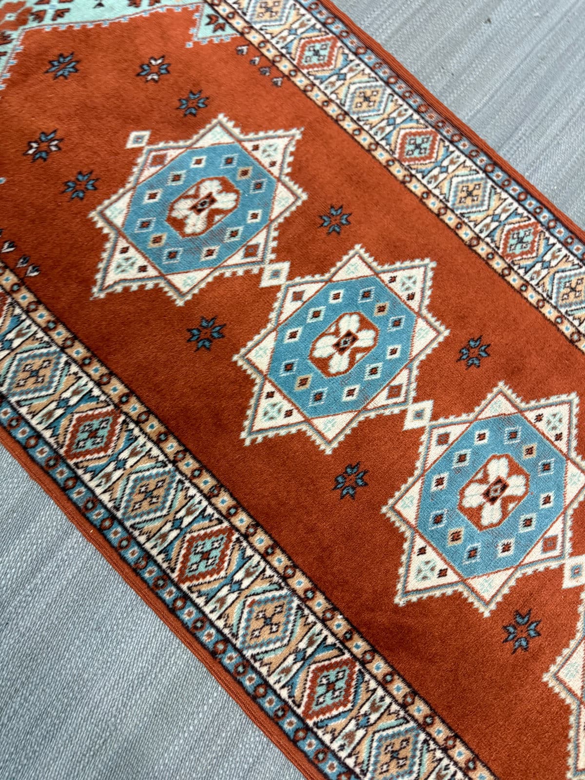 2ft 7in × 9ft Wool Runner - Thumbnail 12