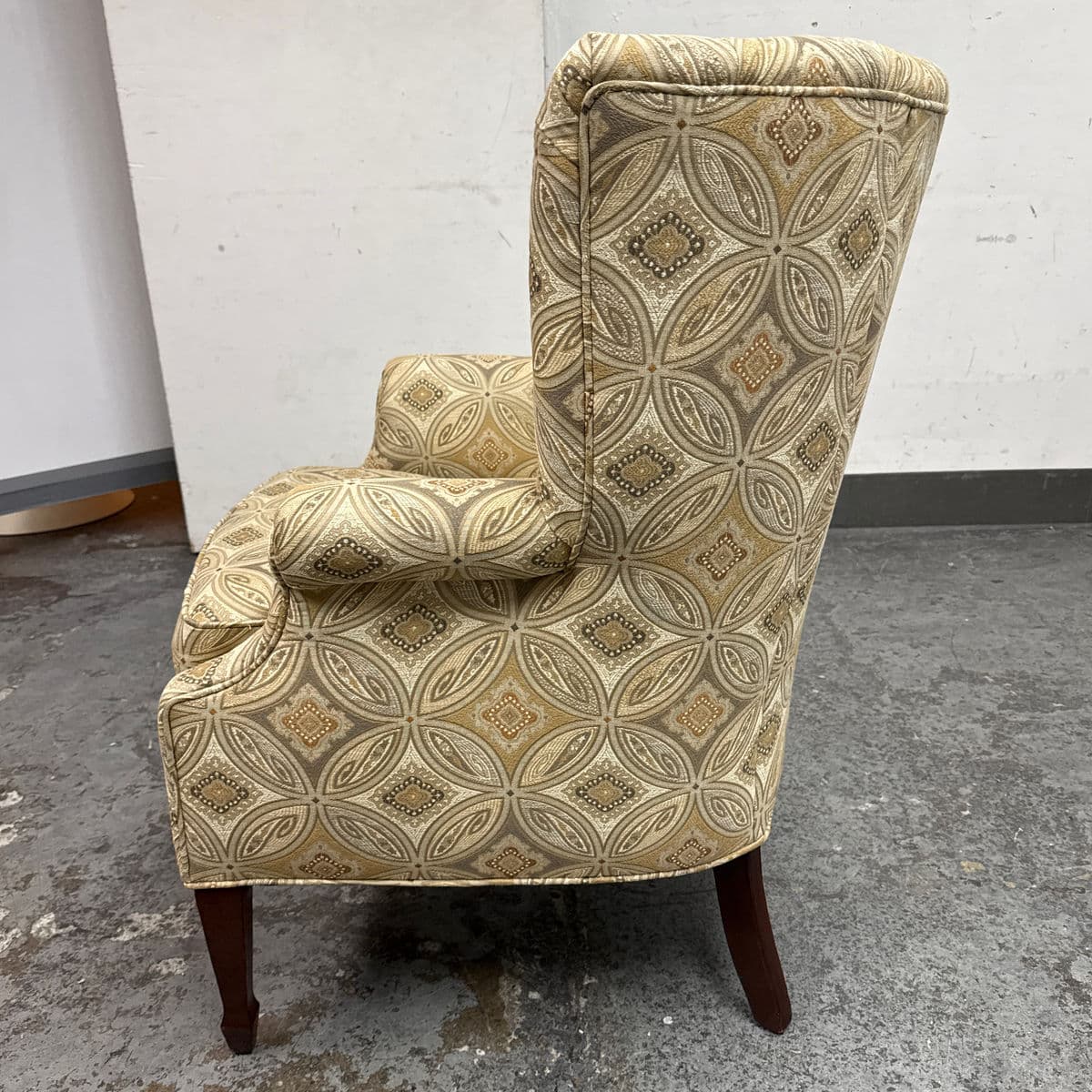 Channel Back Arm Chair, Vintage - Thumbnail 5