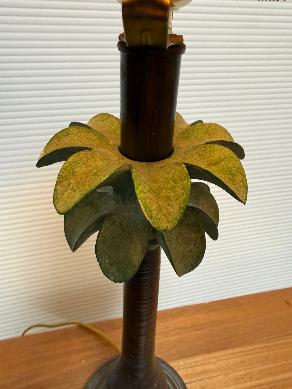 Tropical Palm Tree Table Lamp With Beaded Shade - Thumbnail 4