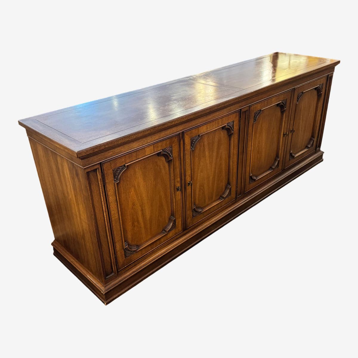 White Fine Furniture Sideboard - Image 1