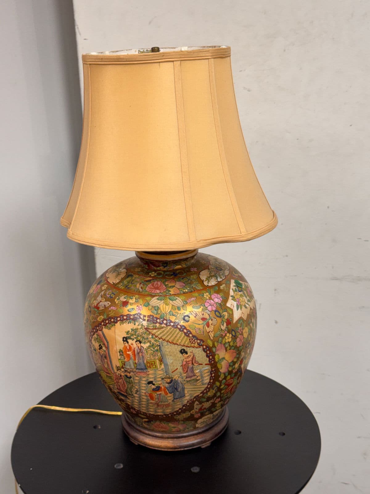 Kalart Satsuma Style Porcelain Table Lamp - Thumbnail 6