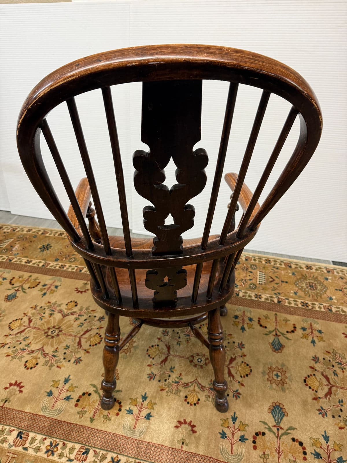 Antonios Antiques English Windsor Armchairs, Pair - Thumbnail 12