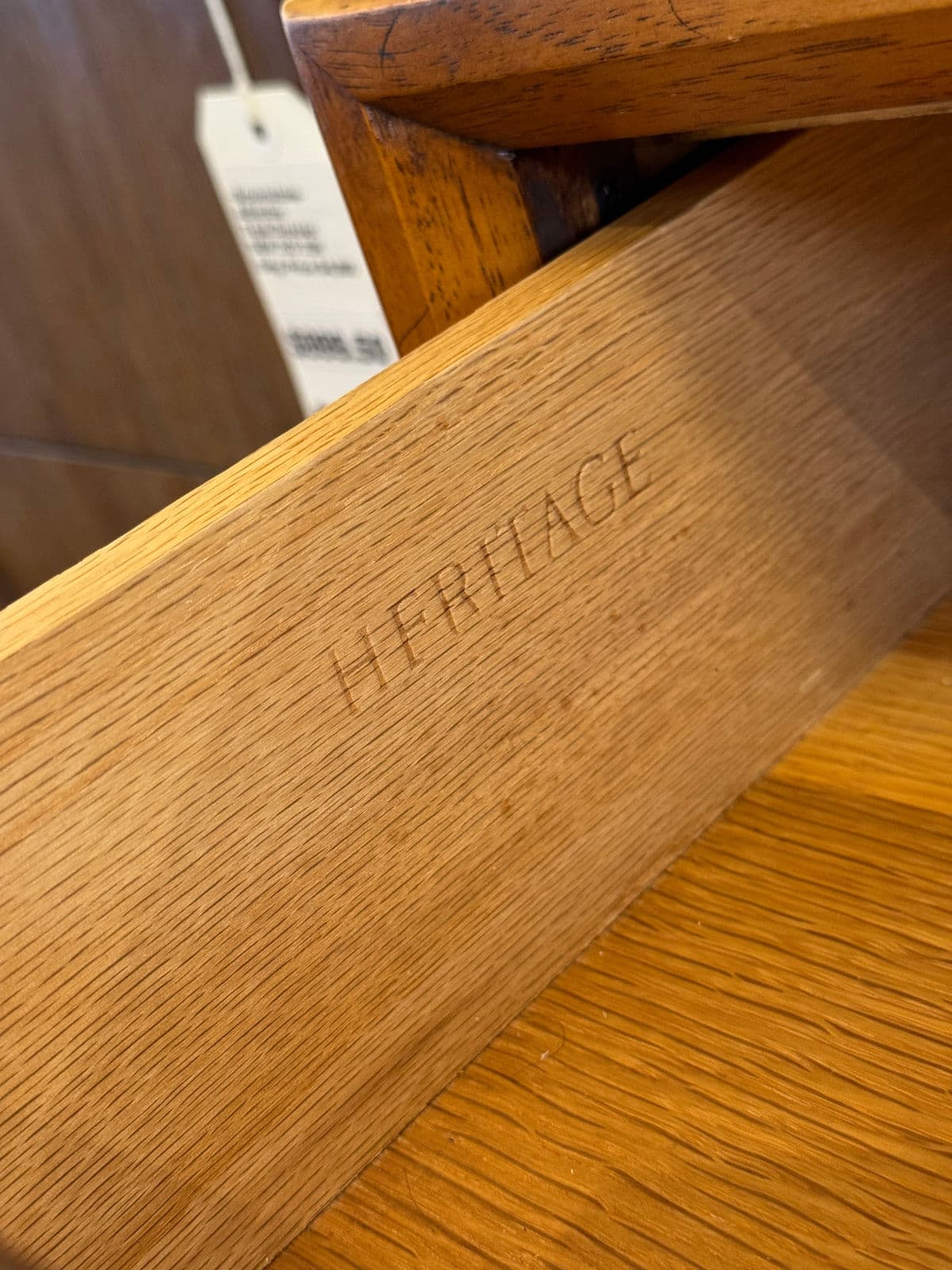 Heritage Brutalist Oak Wood Dresser With Dual Mirrors - Thumbnail 7