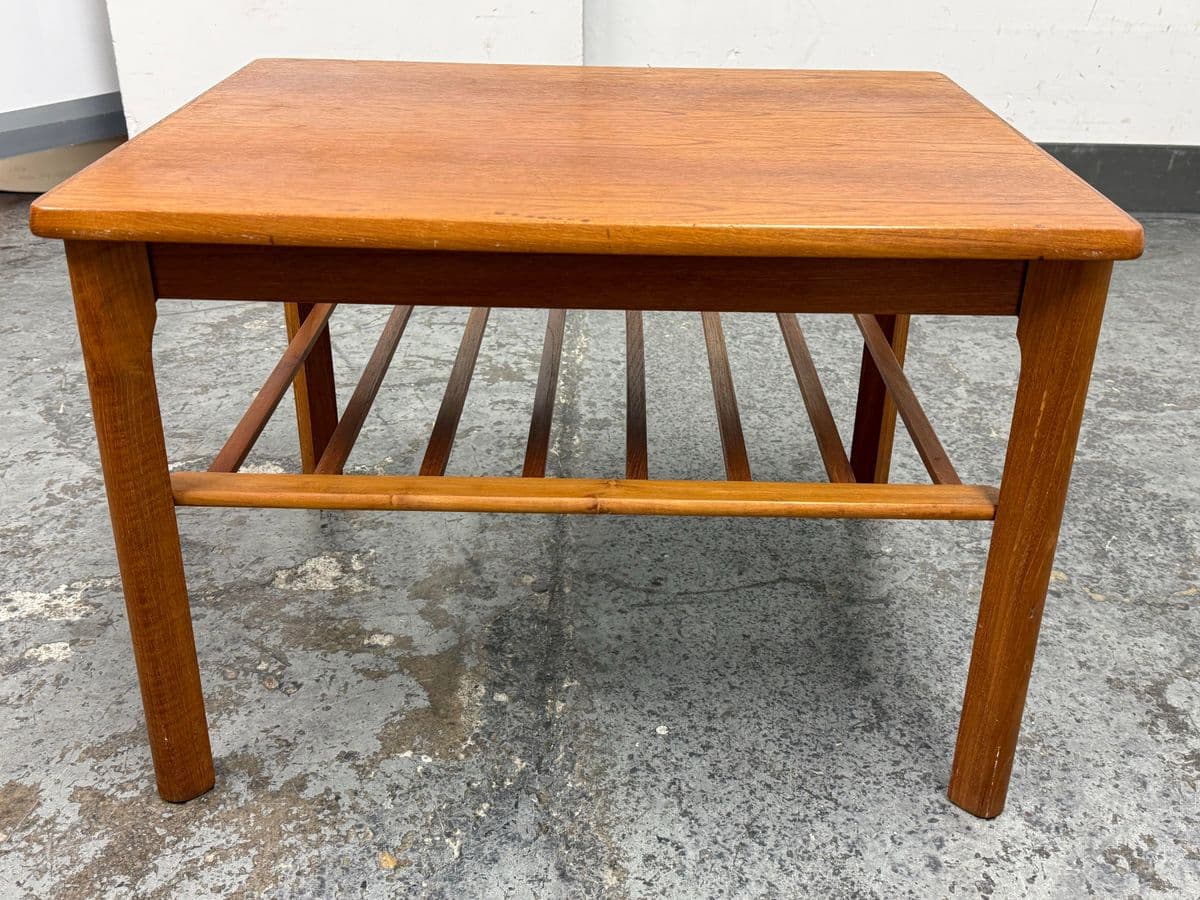 Mobelfabrikken Toften Furniture Side Table, Mid 20th Century - Thumbnail 4