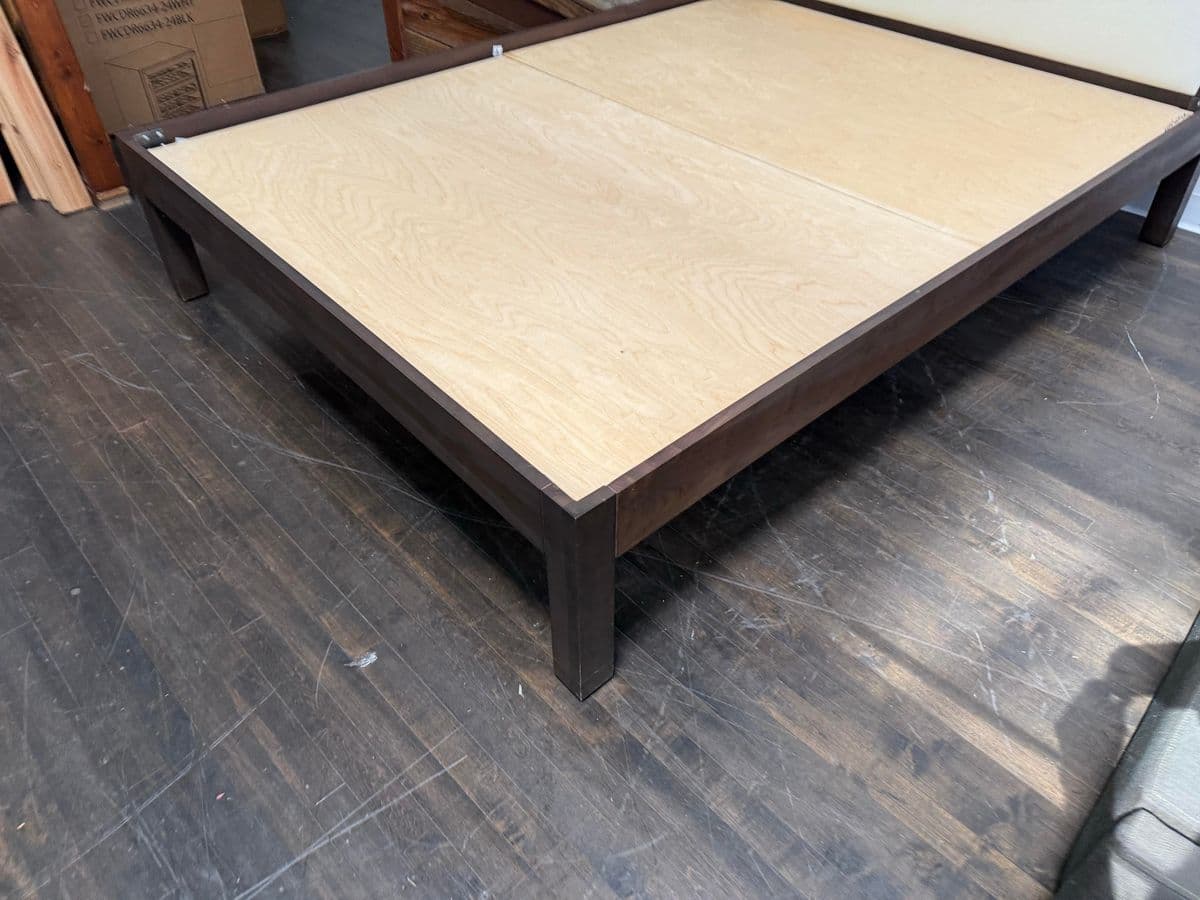 Queen Size Contemporary Bed Frame - Thumbnail 4