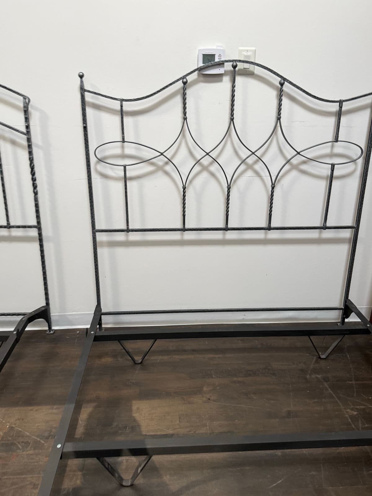 Queen Size Claudio Rayes Iron Bed Frame, Model 24 - Thumbnail 6