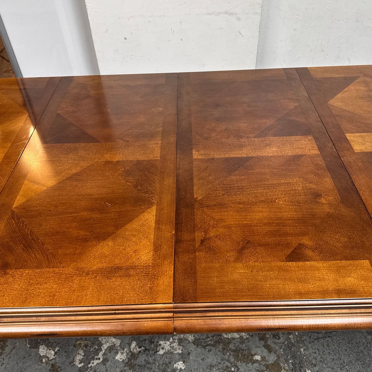 Stanley Furniture Trestle Extension Dining Table - Thumbnail 13