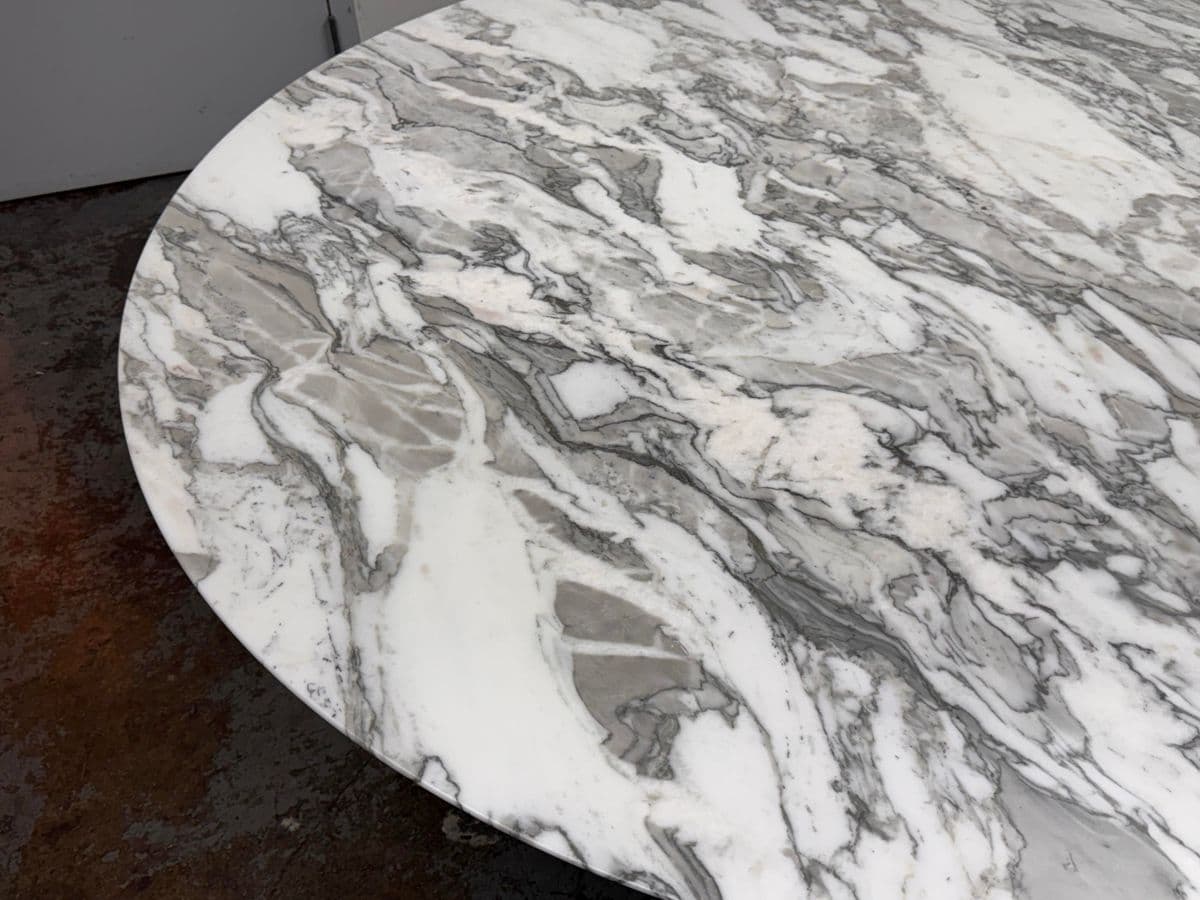 Eero Saarinen for Knoll Studio Arabescato Marble Dining Table, 60 Inch - Thumbnail 8