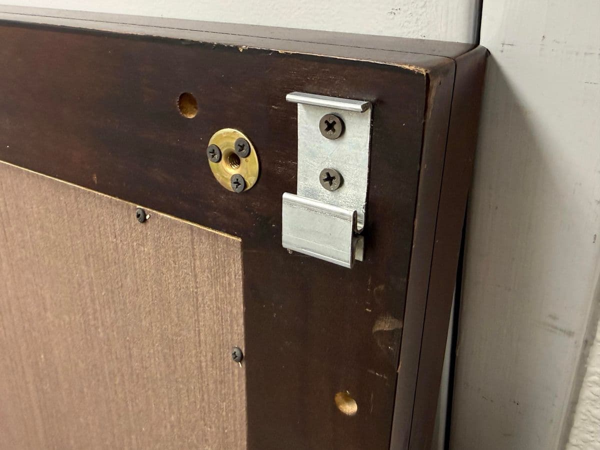 Omexey Home Furnishings Cherry Wood Wall Mirror - Thumbnail 12