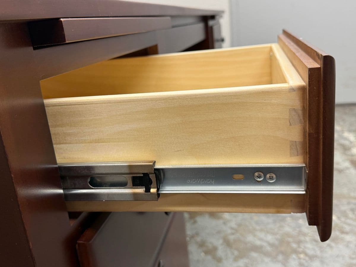 Stuart David Executive Desk - Thumbnail 11