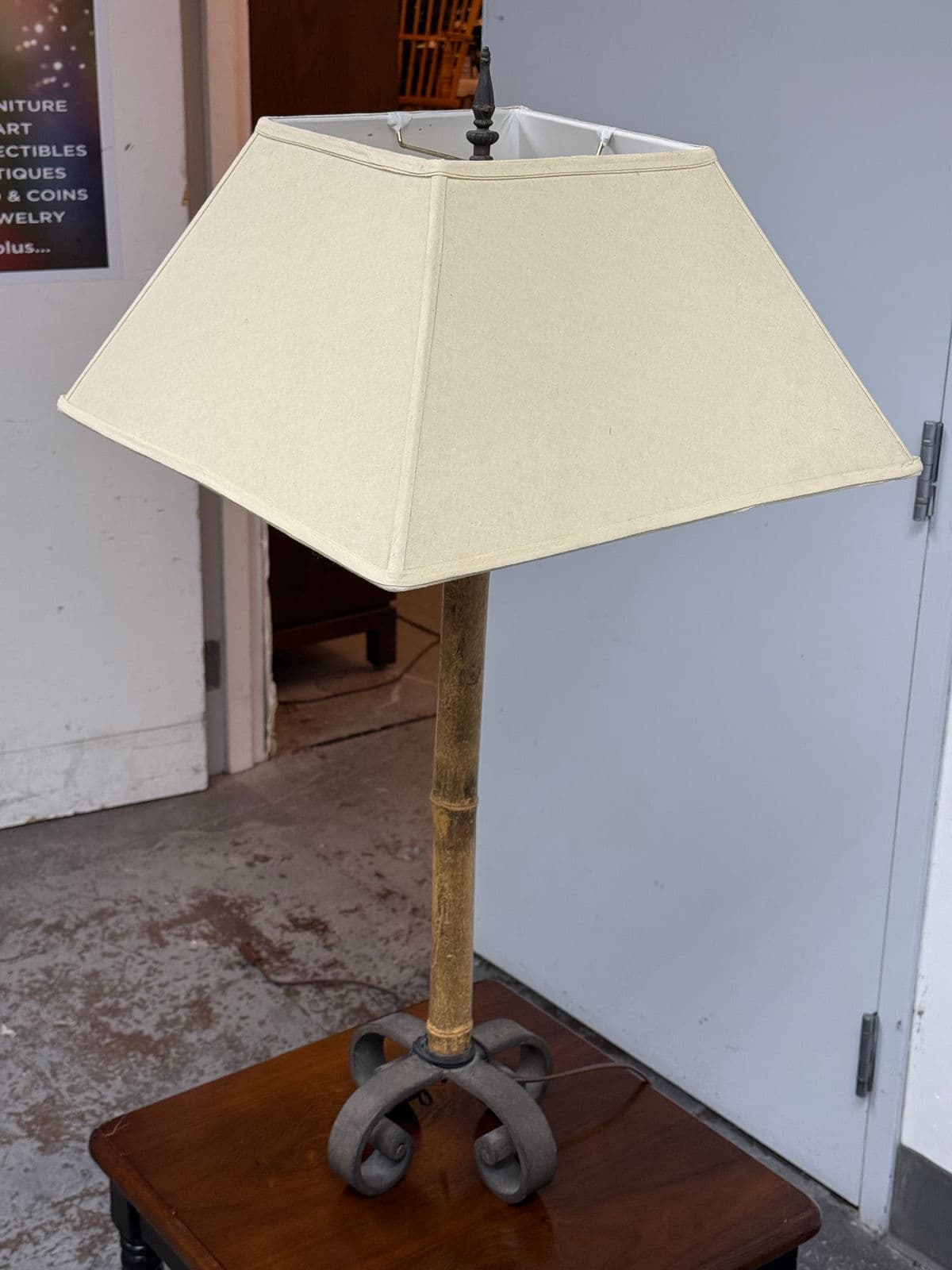 Hollywood Regency Bamboo Form Table Lamp - Thumbnail 11