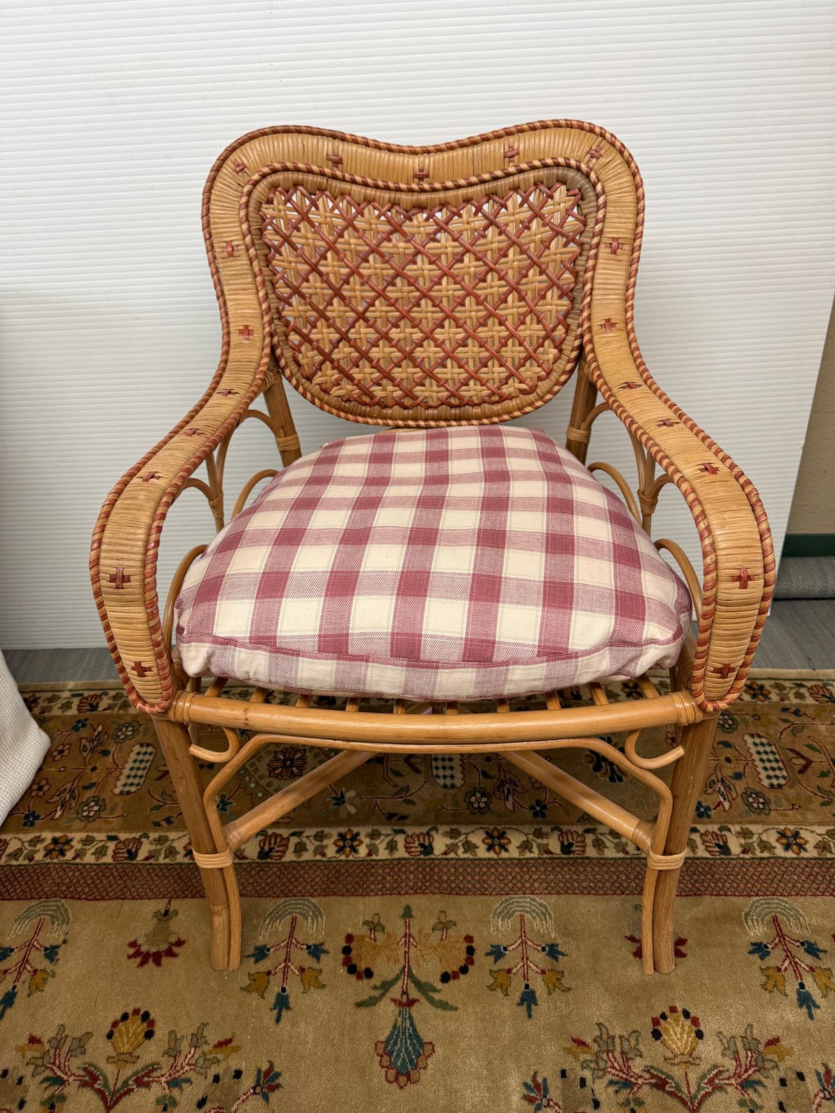 GreenRow Clara Wicker Chair + Plaid Cushion - Thumbnail 3