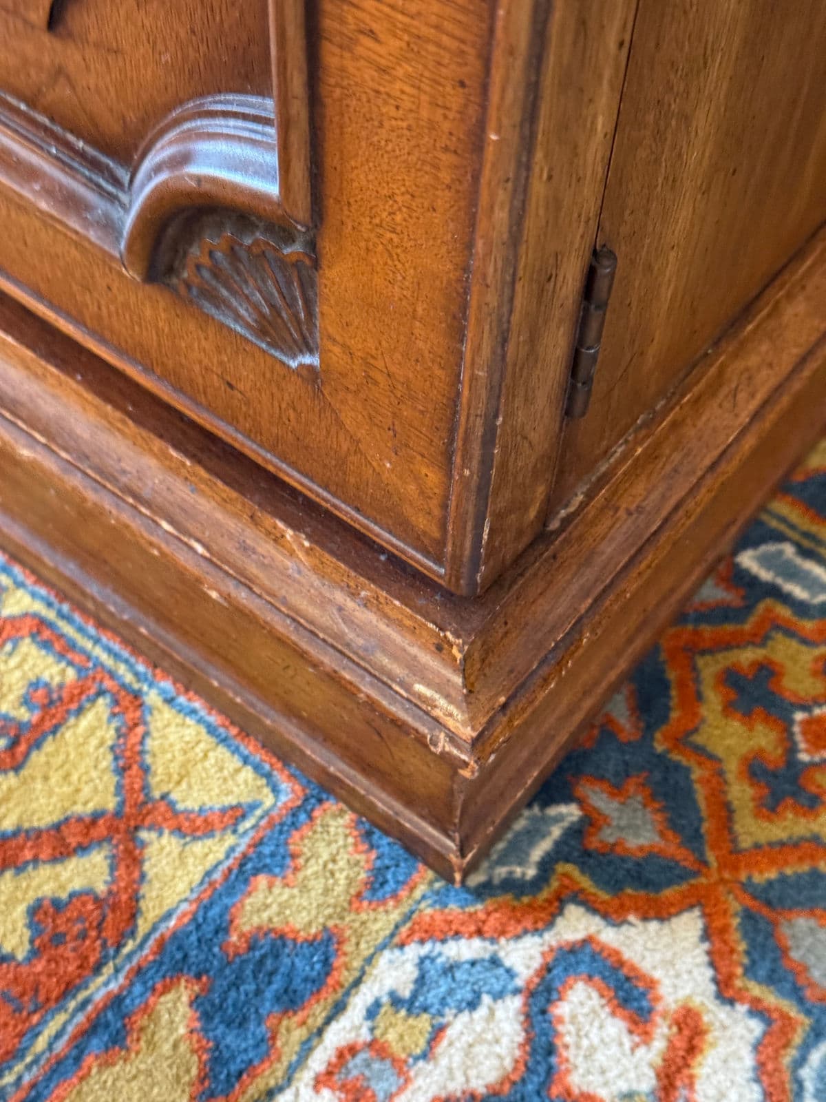 White Fine Furniture Flip Top Walnut Wood Buffet - Thumbnail 10