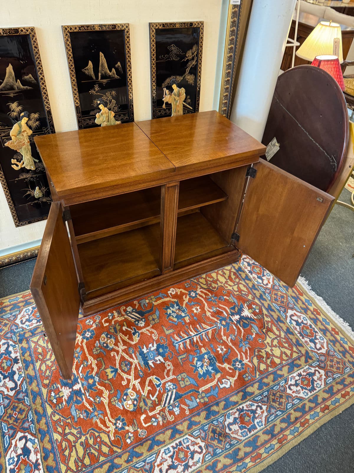 White Fine Furniture Flip Top Walnut Wood Buffet - Thumbnail 11